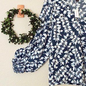 Banana Republic Blue Crinkle Blouson-Sleeve Top